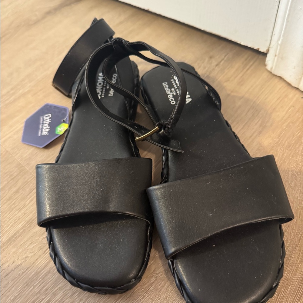 Black Sandals